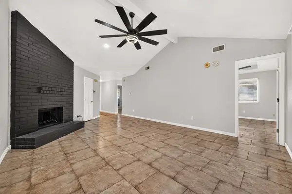 7530 Gulfbriar Place, Houston, TX 77489