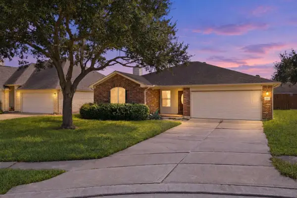 6911 River Road, Richmond, TX 77469