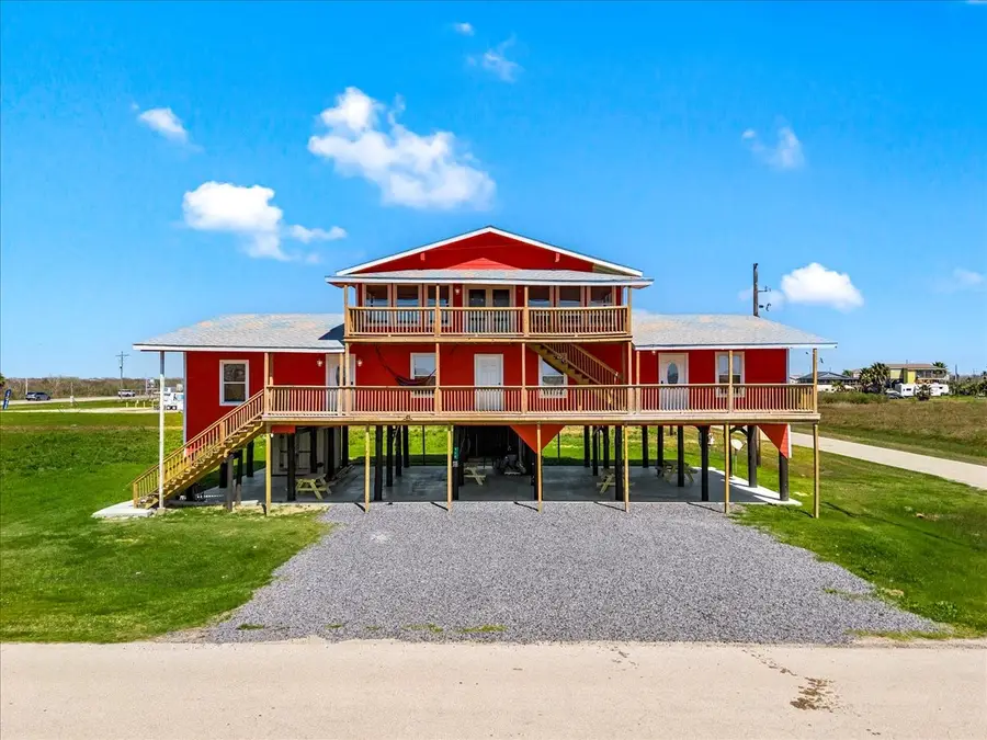 920 17th, Port Bolivar, TX 77650 - #2