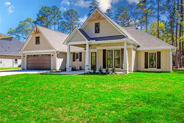 10502 Greenbriar Drive, Plantersville, TX 77363