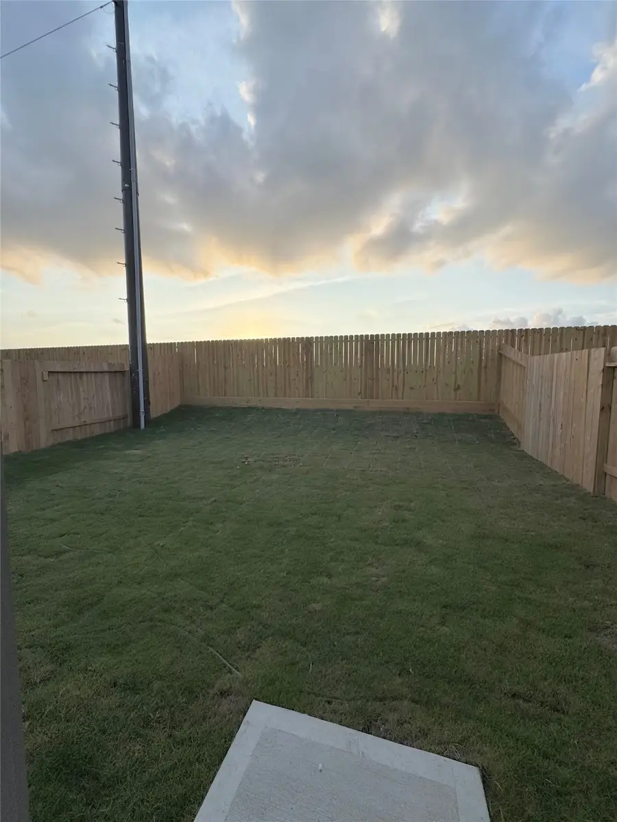 9036 Besos Lane, Houston, TX 77051 - Image #2