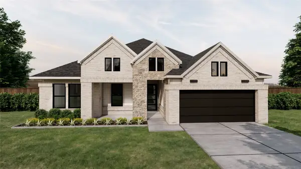 494 Hunters Crossing, Sealy, TX 77474