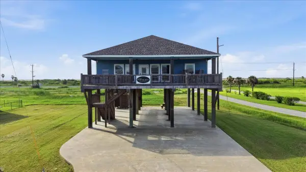 3303 Hidden Gold, Crystal Beach, TX 77650