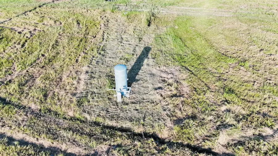 11626 Barak Road, Guy, TX 77444 - Image #3