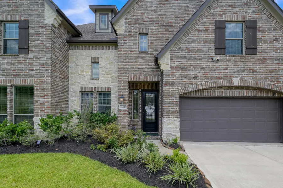 425 Christians Court, Montgomery, TX 77316 - #2