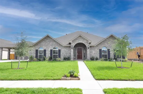 2241 Dorado Street, League City, TX 77539