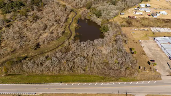 000 Business Highway 35, West Columbia, TX 77486