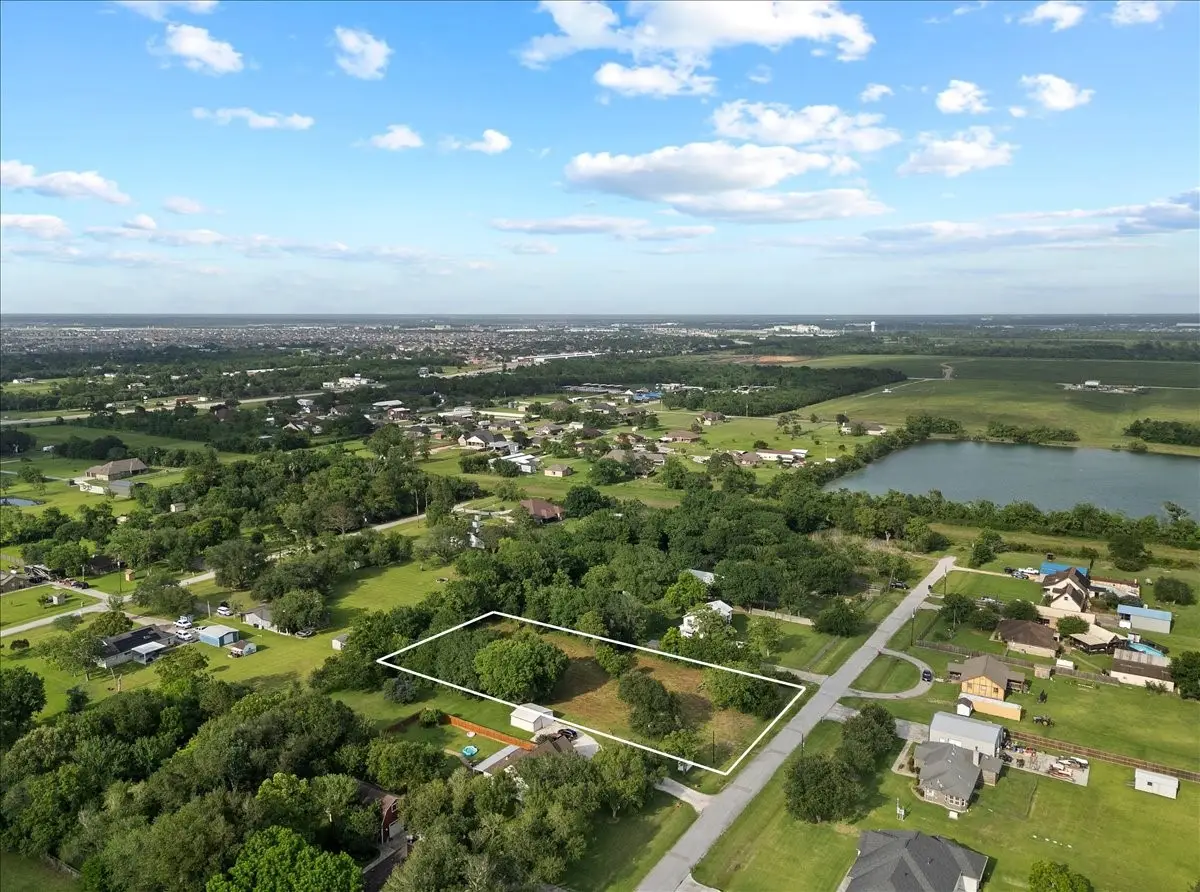 10852 Derrick Drive, Santa Fe, TX 77510 - #1