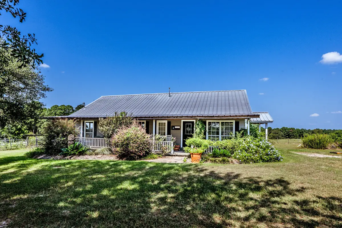 4972 Fm 227 W, Grapeland, TX 75844 - Image #1