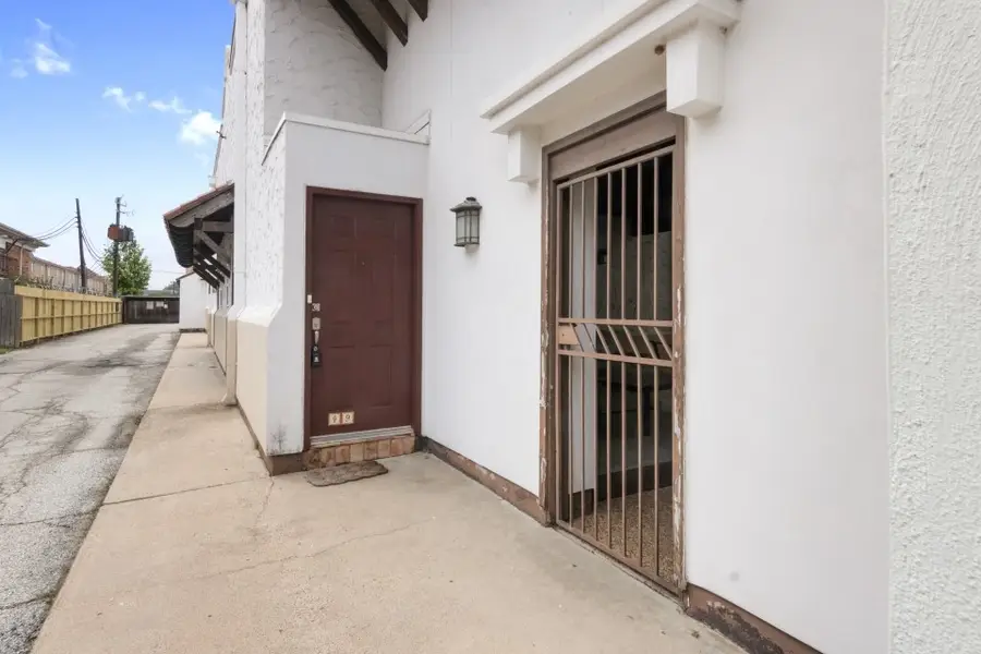 2744 Briarhurst Drive #49, Houston, TX 77057 - #2