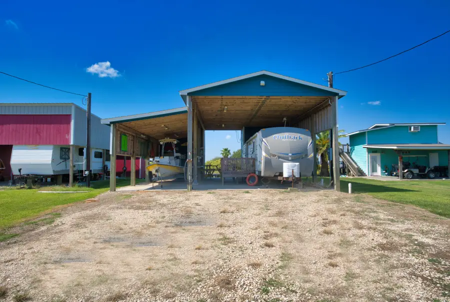 1838 Hall Avenue, Sargent, TX 77414 - Image #2