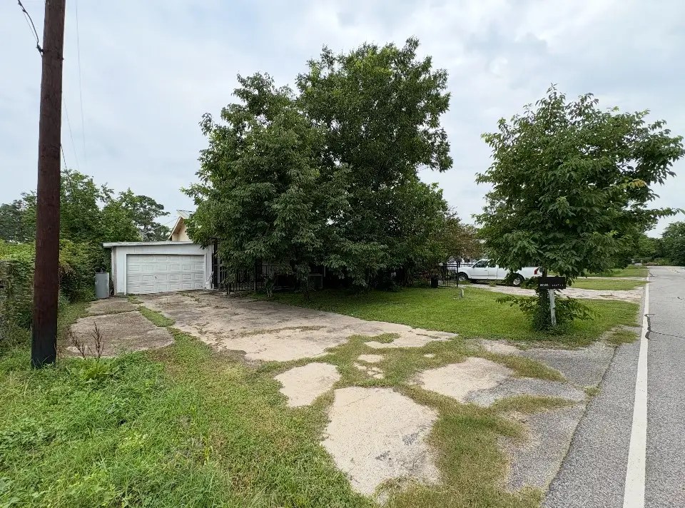 13715 Tifway Lane, Houston, TX 77044 - Image #1