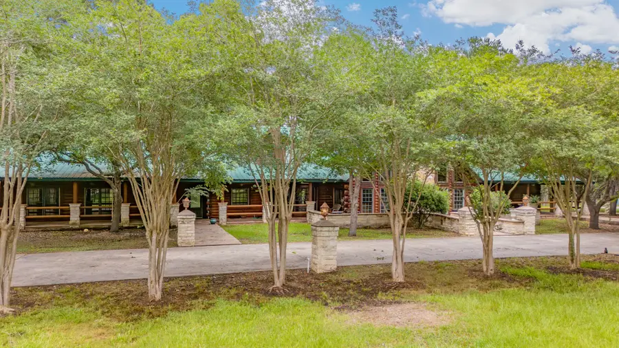 100 Independence Drive, Shepherd, TX 77371 - Image #2