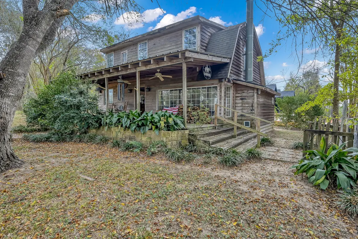 23941 S Lake View Road, Montgomery, TX 77316 - Image #1