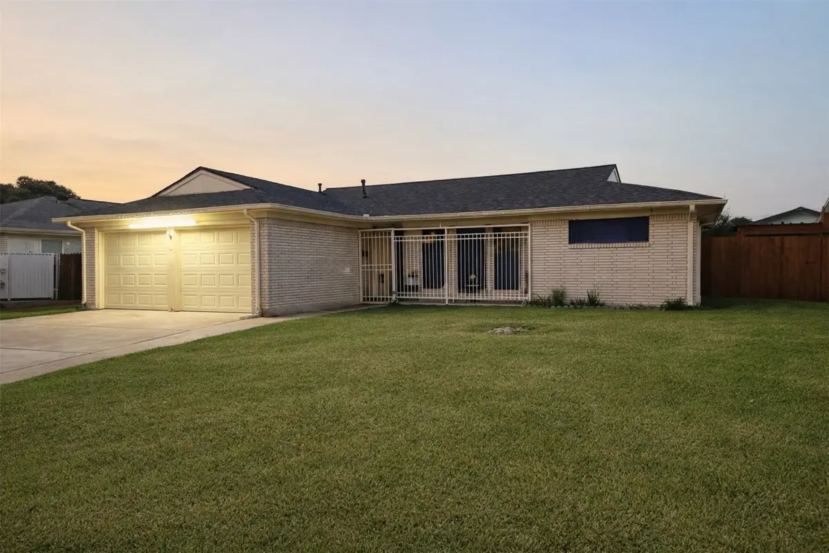 1350 Twin Falls Road, Houston, TX 77088 - #1