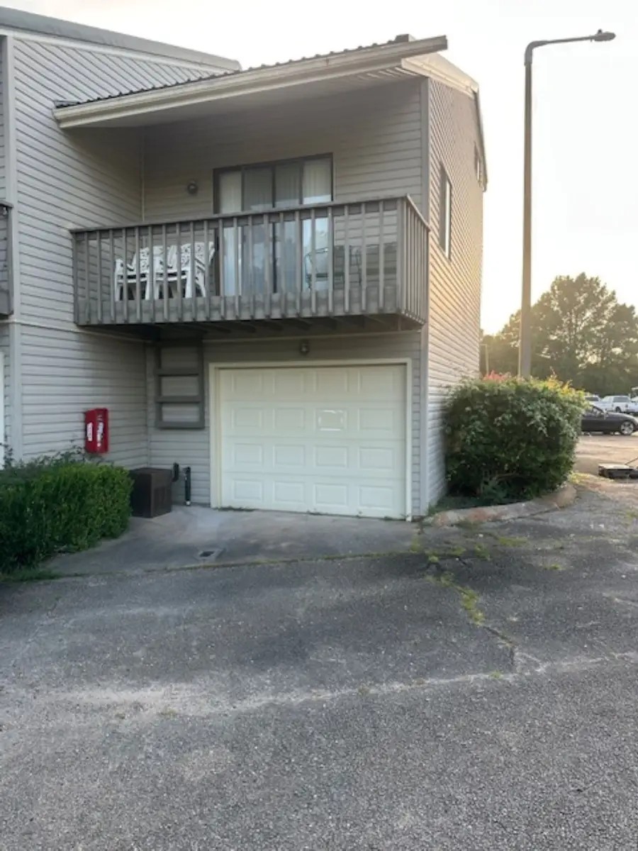 501 Bass Boat Village Lane #206, Huntsville, TX 77320 - Image #3