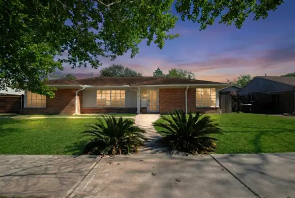 10615 Atwell Drive, Houston, TX 77096