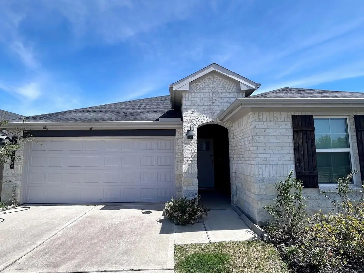 4983 Edgewood Drive, Arcola, TX 77545 - #1