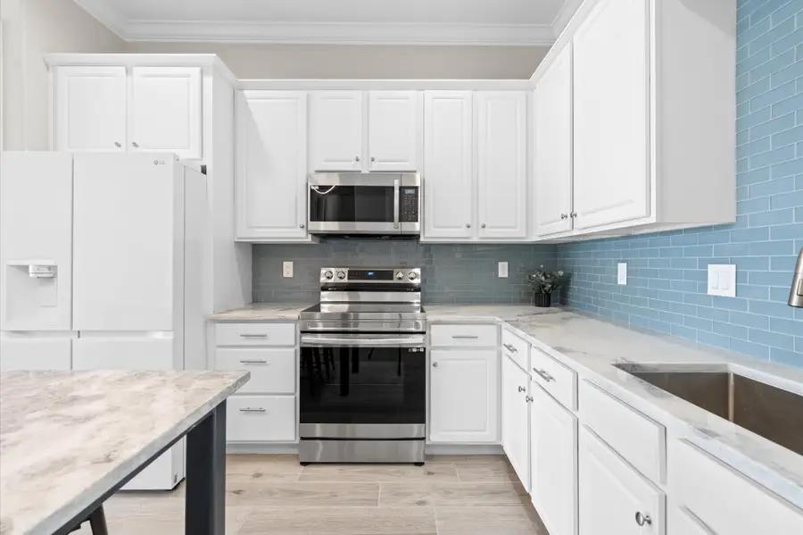 168 Lake Point Boulevard #C202, Conroe, TX 77356 - Image #3