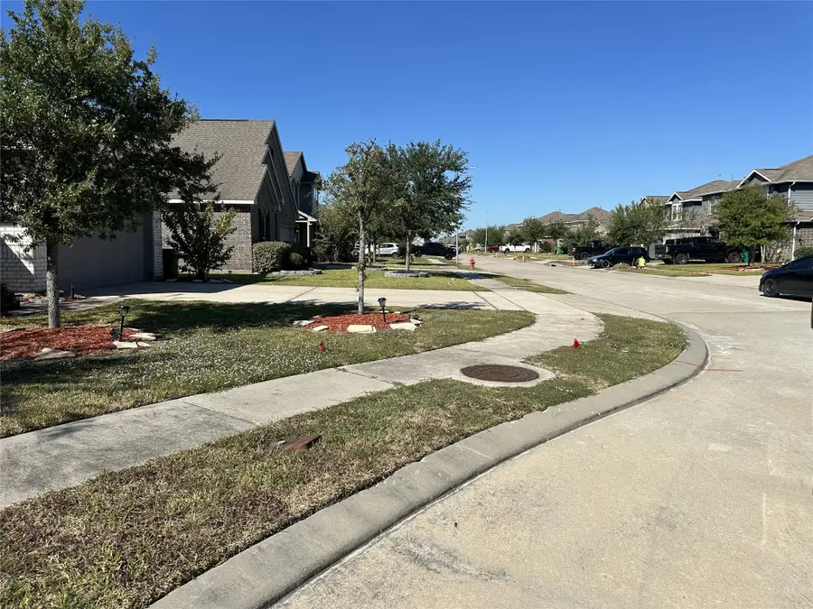 8611 Morning Dove Lane, Baytown, TX 77521 - Image #3