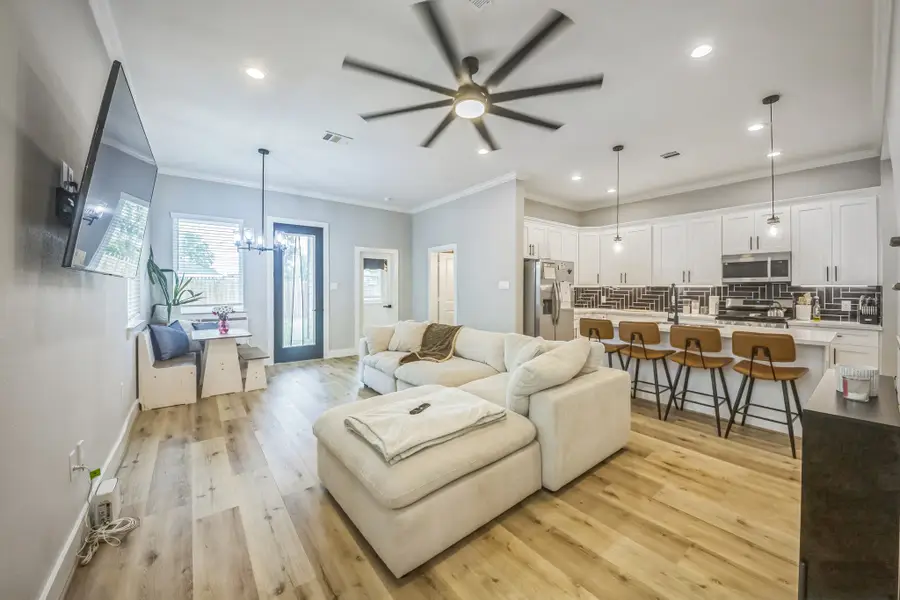 6524 Couch Street, Houston, TX 77091 - Image #3