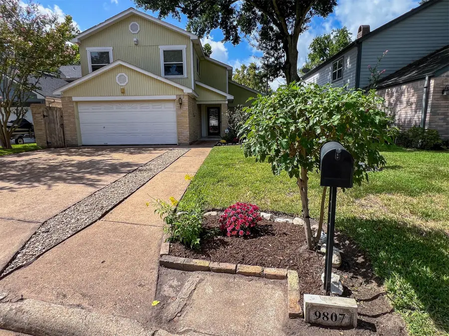 9807 Oak Point Drive, Houston, TX 77055 - #2