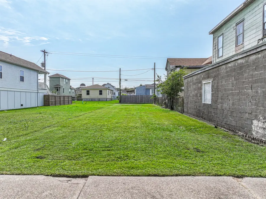 3521 Ball, Galveston, TX 77550 - #2