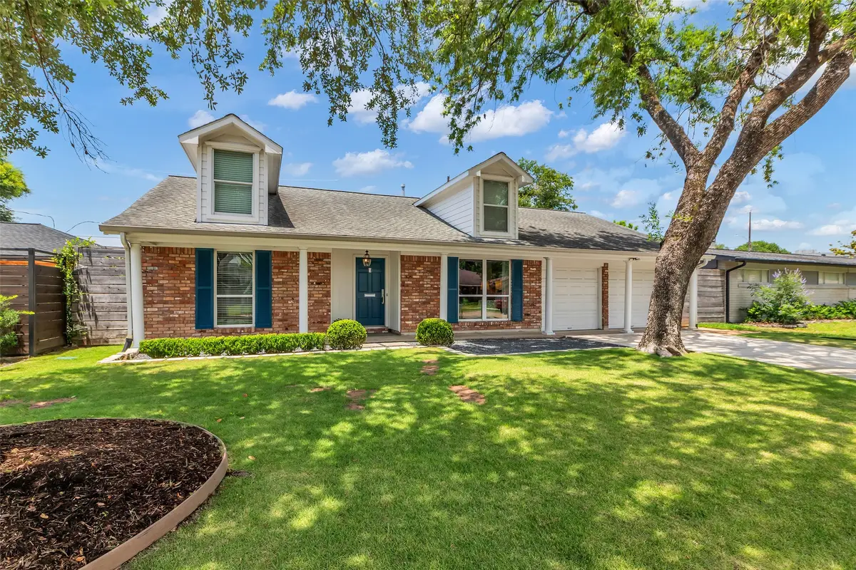 1819 Mill Creek Drive, Houston, TX 77008 - Image #1