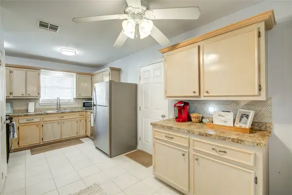 3528 Avenue L, Galveston, TX 77550