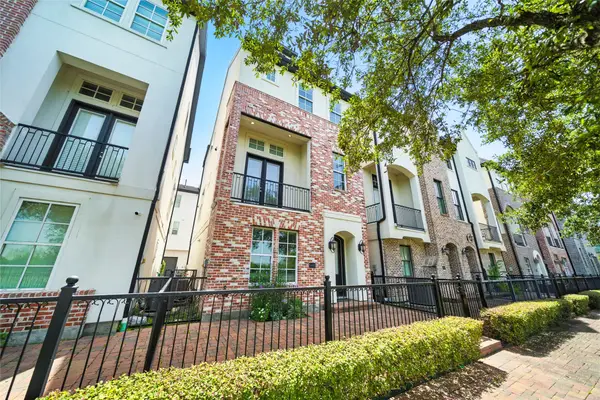 9443 Fannin Street, Houston, TX 77045