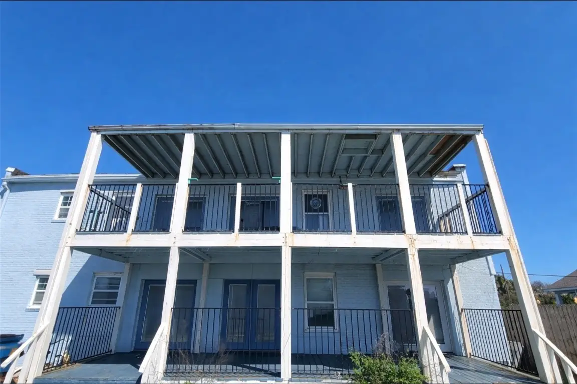 3609 Avenue S 1/2, Galveston, TX 77550 - #1