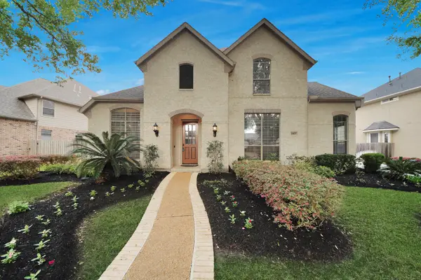 1807 Ravenel Lane, Sugar Land, TX 77479
