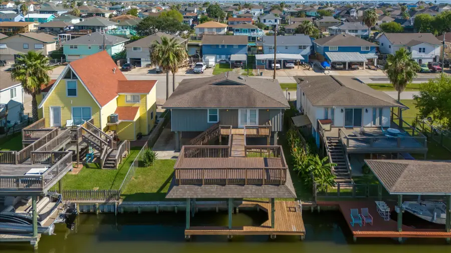 170 Barracuda Street, Bayou Vista, TX 77563 - Image #3