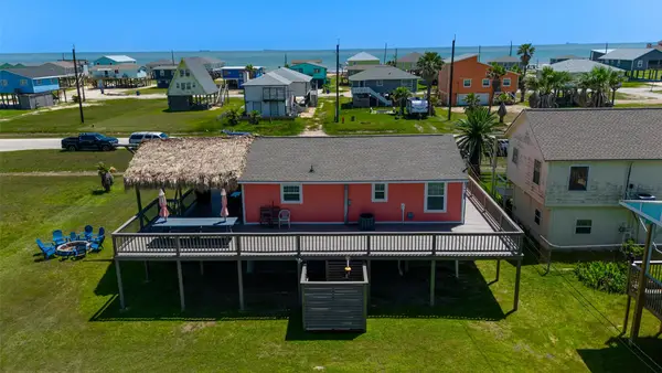 610 Surf Drive, Surfside Beach, TX 77541