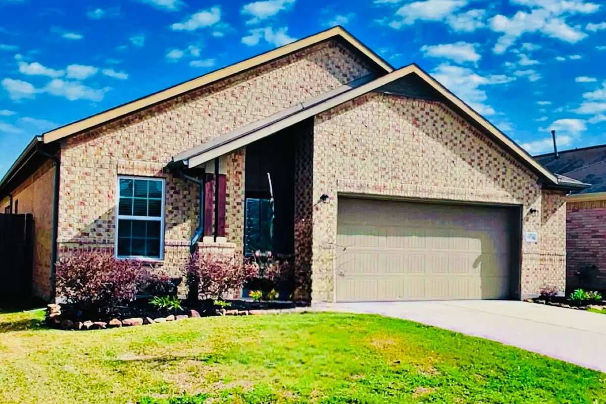 8626 Willet Street, Baytown, TX 77521 - Image #1