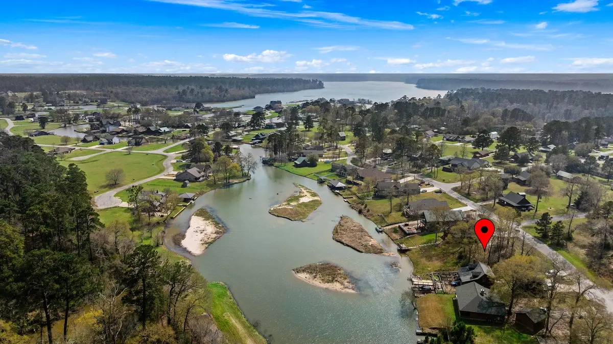 78 Hunters Creek Drive, Huntsville, TX 77340 - Image #1