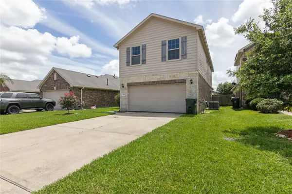 5218 Misty Lane, Bacliff, TX 77518