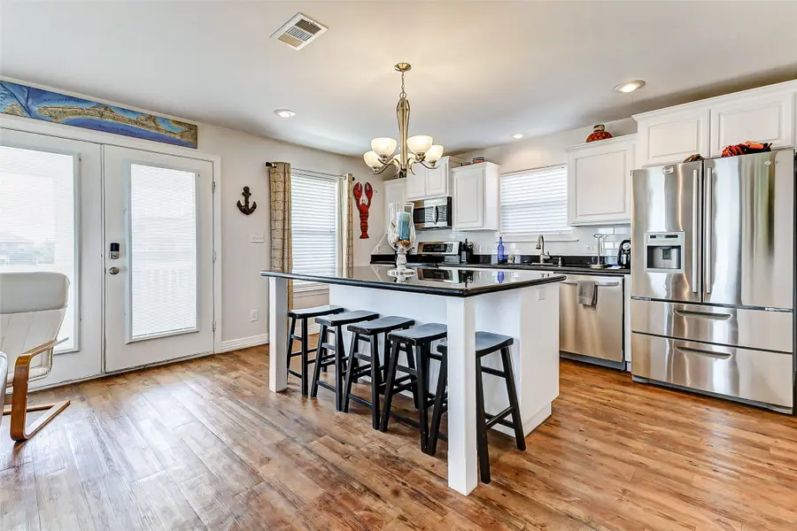 862 Holiday, Crystal Beach, TX 77650 - #2