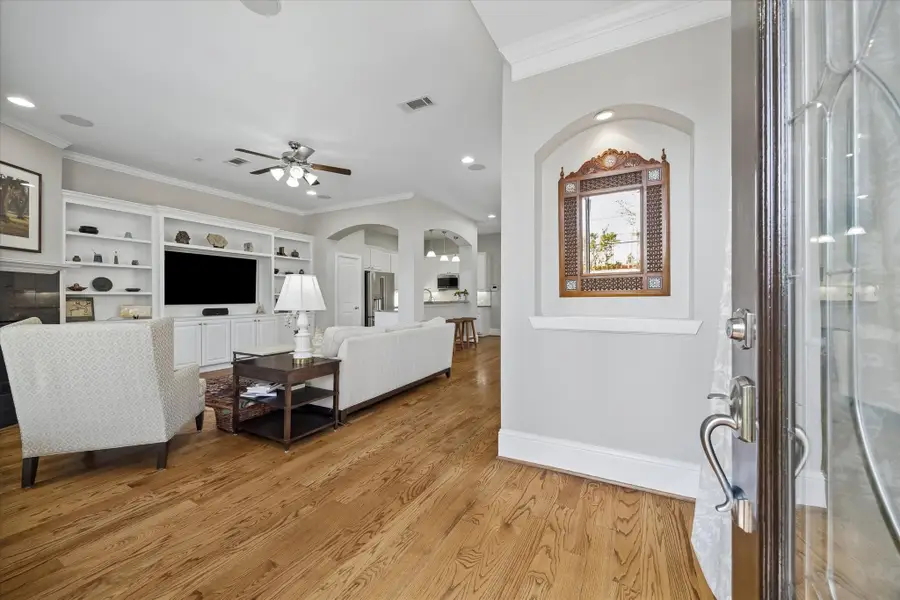 922 Fisher Street #F, Houston, TX 77018 - #3