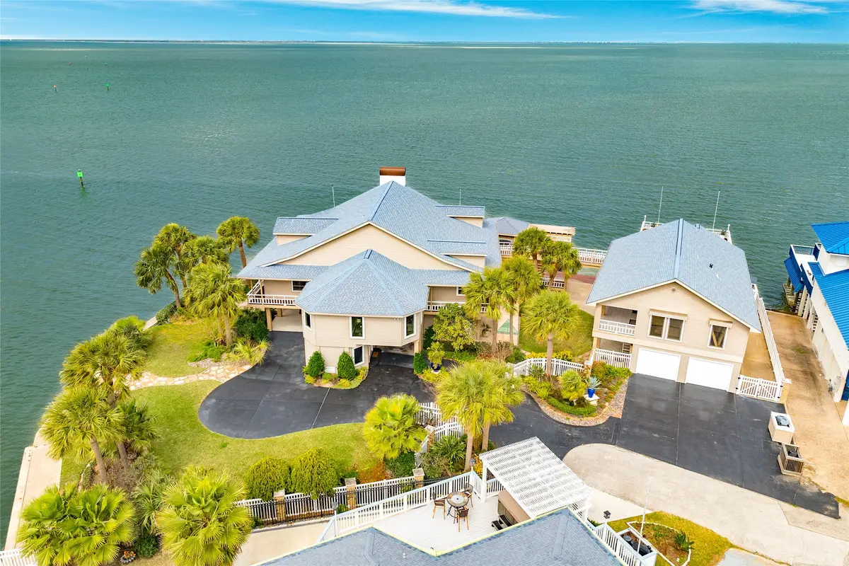 4107 W Bayside Way, Jamaica Beach, TX 77554 - #1