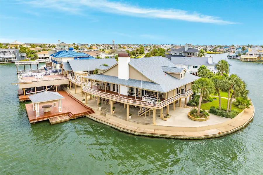 4107 W Bayside Way, Jamaica Beach, TX 77554 - #3