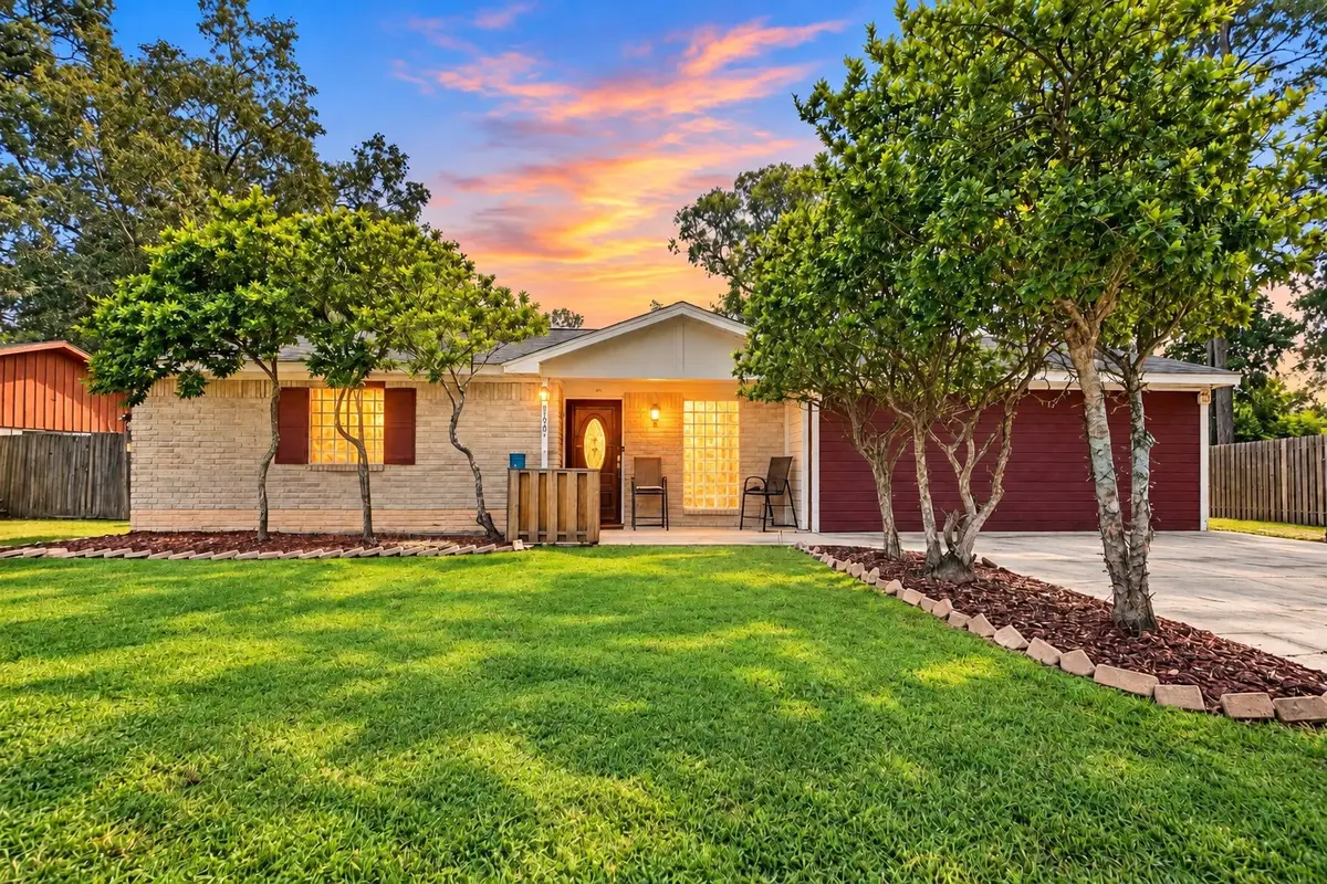 906 Corydon Drive, Huffman, TX 77336 - #1