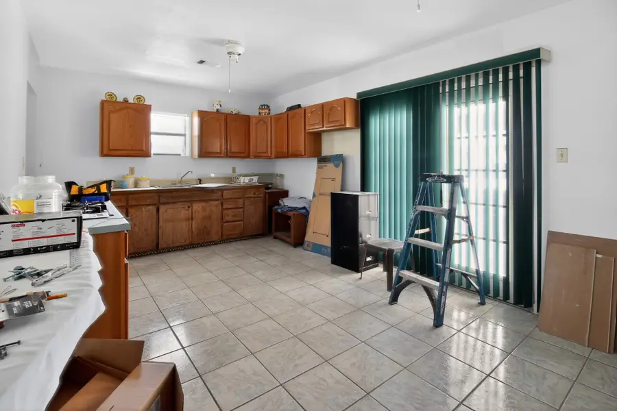 1304 N Young Street, Fort Stockton, TX 79735 - #3