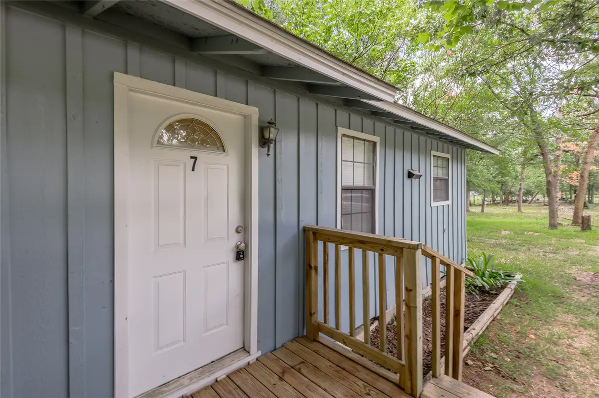 7A Hickory Lane, Huntsville, TX 77340 - Image #1