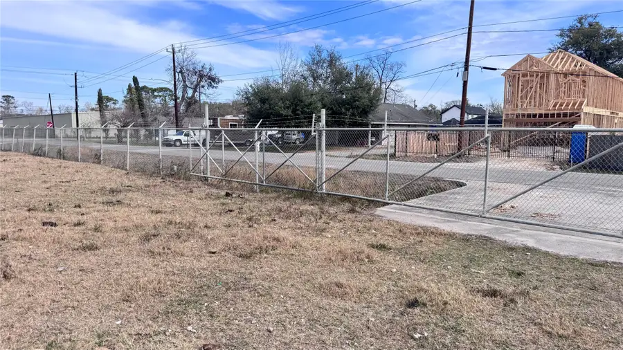 6409 Haight Street, Houston, TX 77028 - Image #3