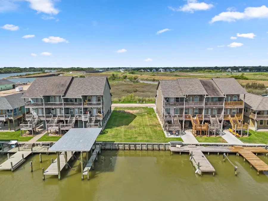 163 Boat Slip Road, Matagorda, TX 77457 - Image #2