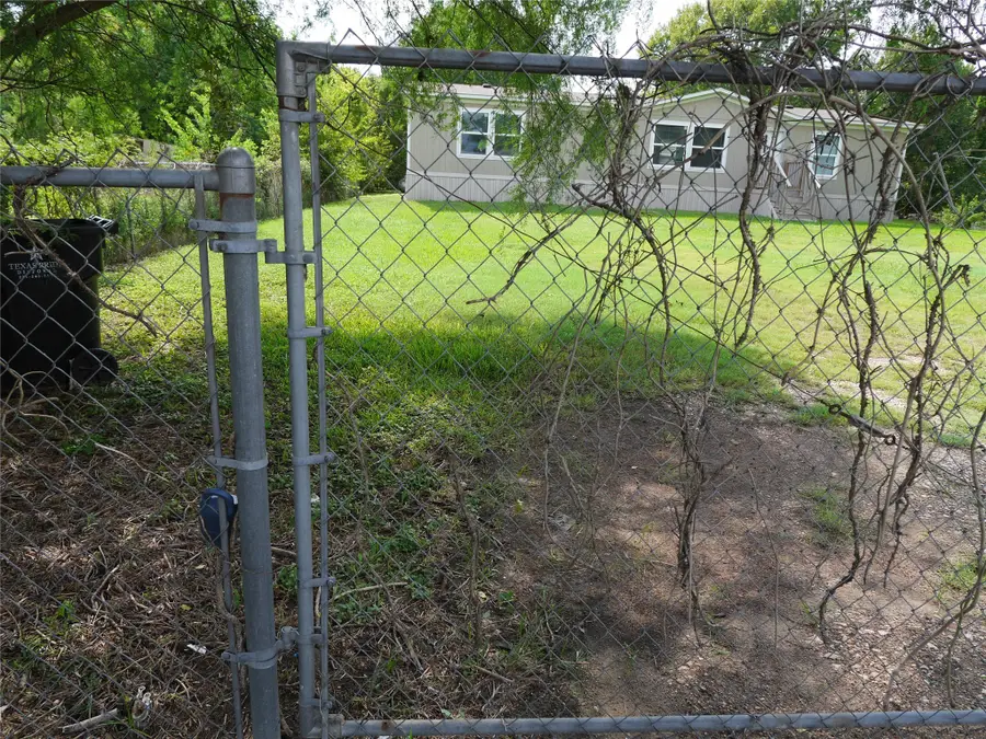 16020 1/2 Sam Brookins St Street, Sugar Land, TX 77498 - Image #3