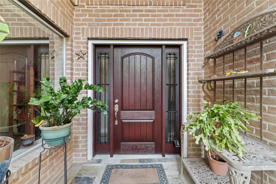 10121 Valley Forge Drive, Houston, TX 77042 - Image #3