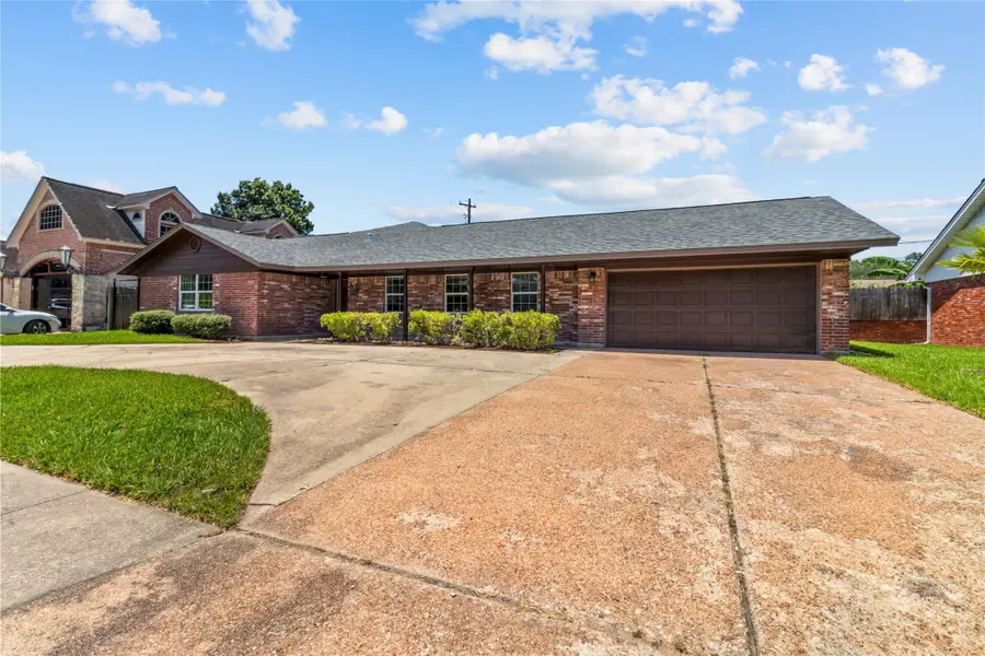 2304 Harper Drive, Pasadena, TX 77502 - #2