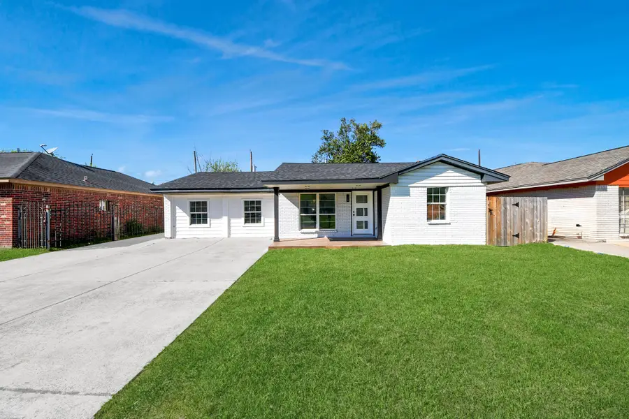 3807 Cherry Meadow Drive, Houston, TX 77039 - #2